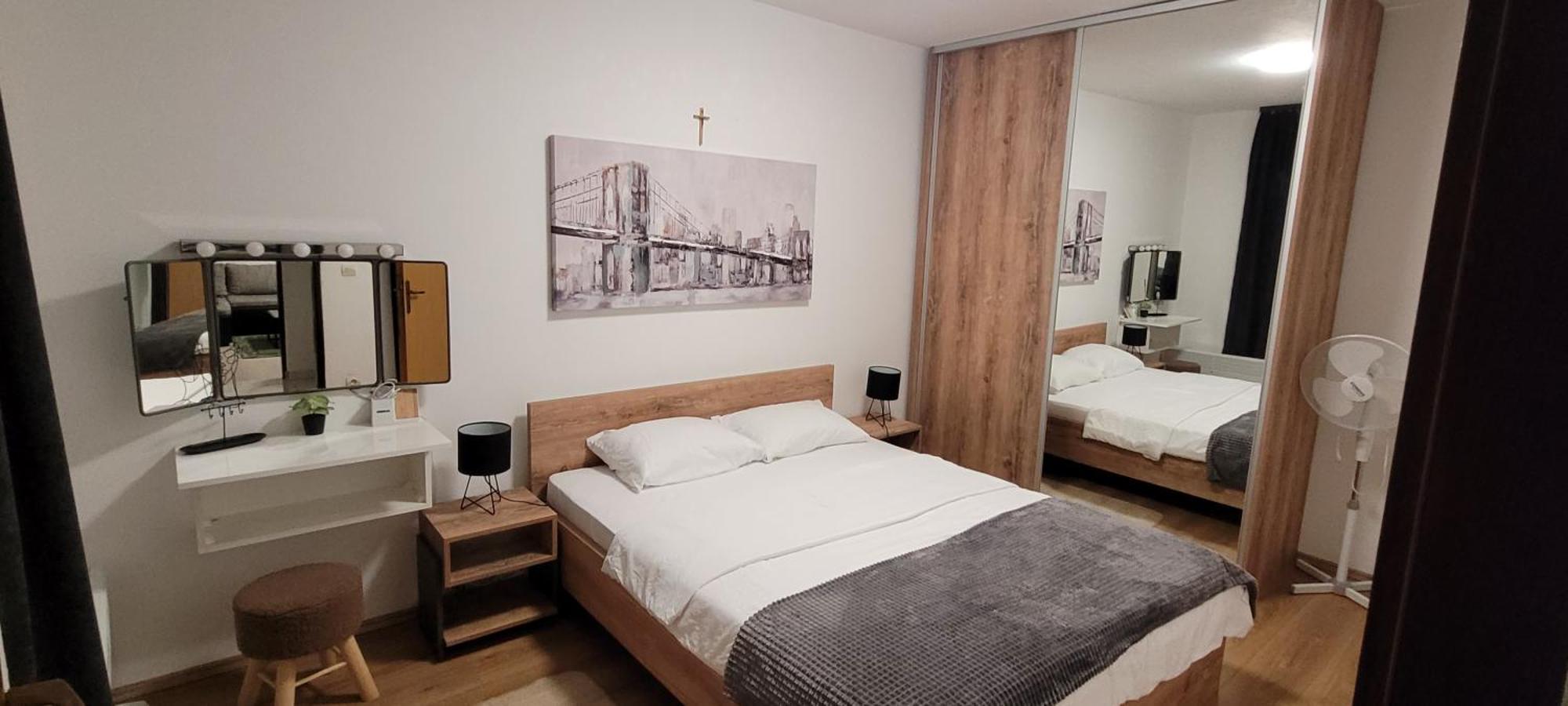 Kod Dide - Entry With Pin 0-24H Appartement Slavonski Brod Buitenkant foto